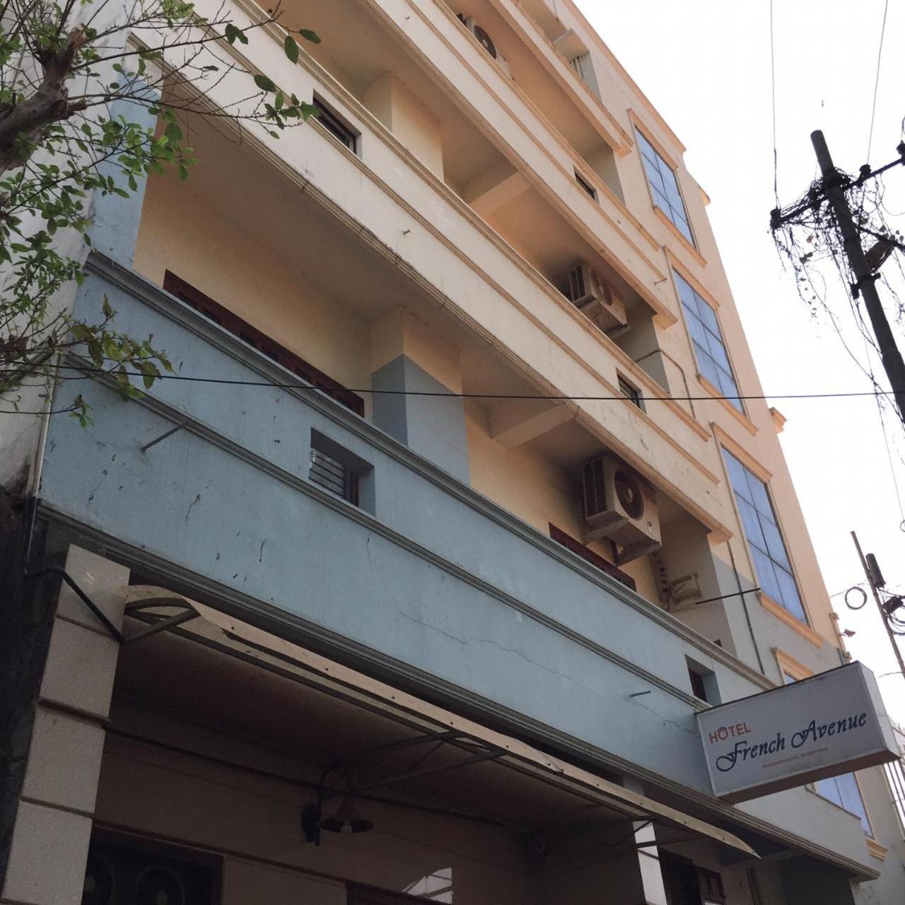 French Avenue Hotel Mahe Exterior photo